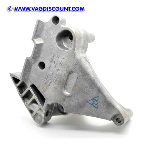 Support moteur Golf 5 A3 coté distribution ALU 1.9 TDI