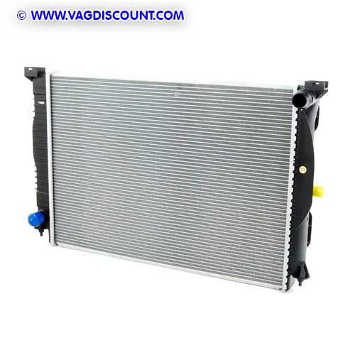 Radiateur d'eau Audi RS4 4.2 V8 BNS B7